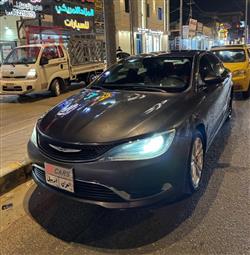 کرایسلەر 200